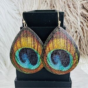 Bohemian chic Peacock painted feather design Teardrop Pierced Earrings